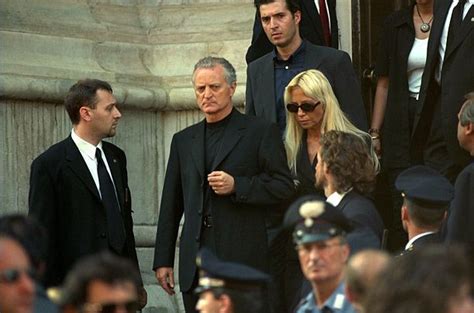 funerali gianni versace